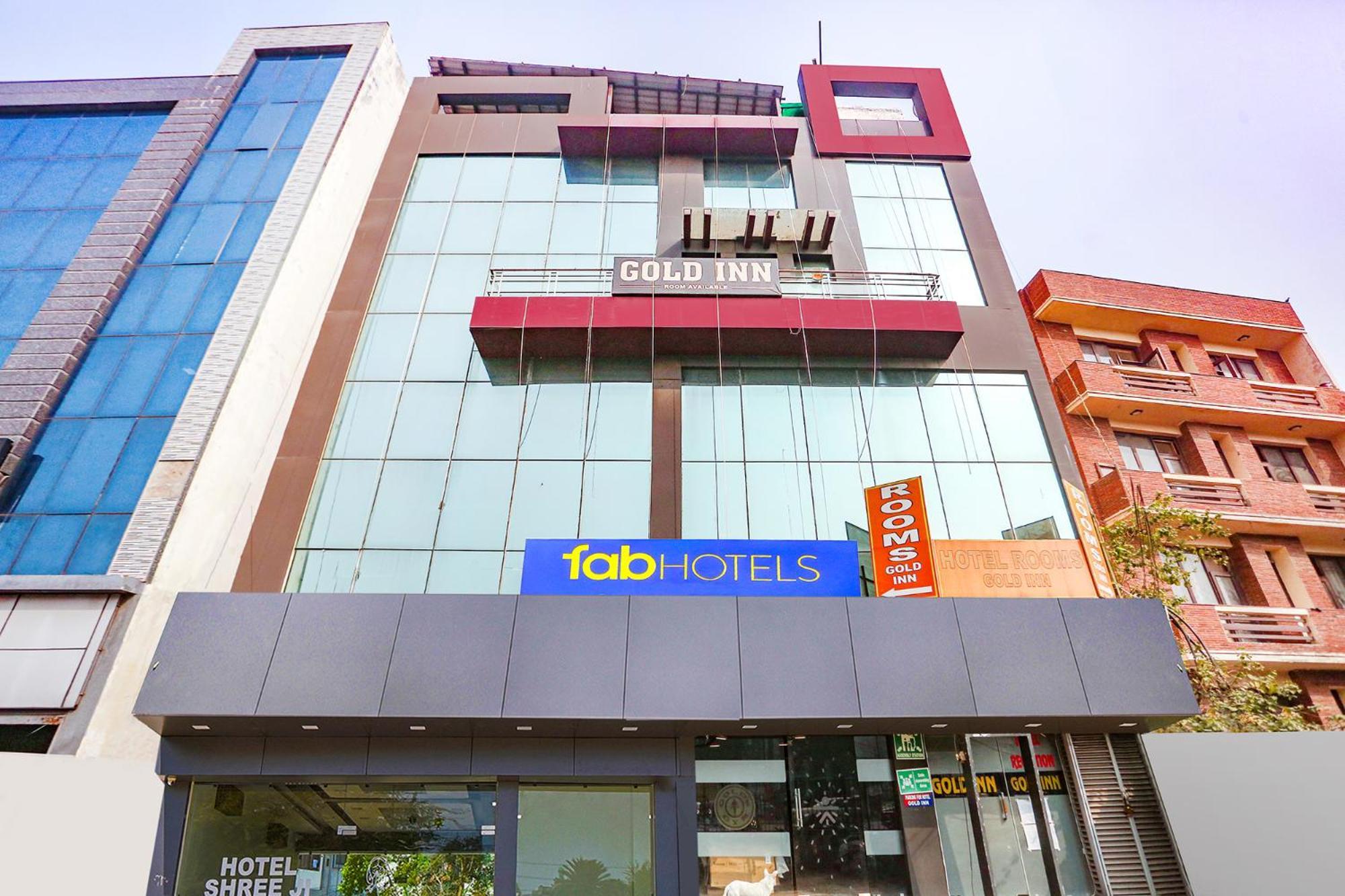 Fabhotel Gold Inn Janakpuri Delhi  Bagian luar foto